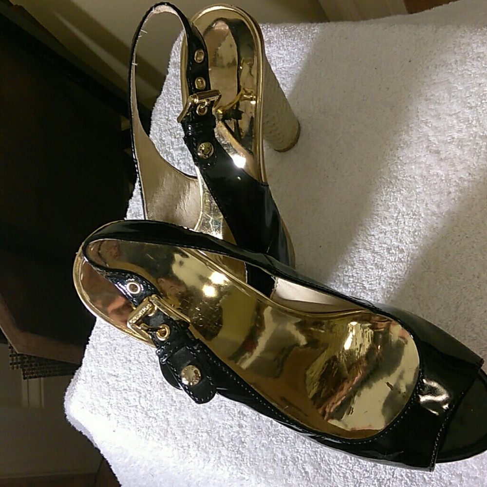 Michael kors ladies patent leather heels